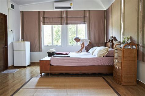 Hosting on Airbnb gains momentum in the .